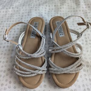 Badgley Mischka Kids Silver Dress Shoes